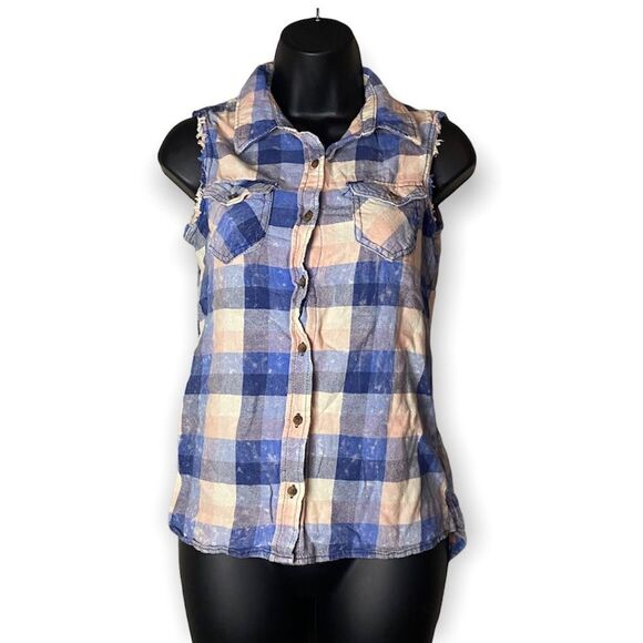VANILLA Star Plaid Button Down Sleeveless Shirt - Picture 1 of 7